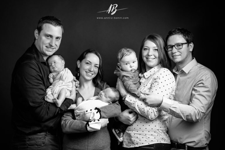 Lire la suite à propos de l’article Le cadeau de Noël idéal – photos de famille en studio à Caen